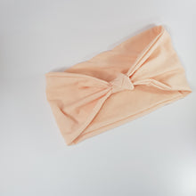 Load image into Gallery viewer, Twisted Headband Pink
