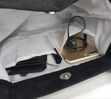 Load image into Gallery viewer, Everyday Book Tote Black
