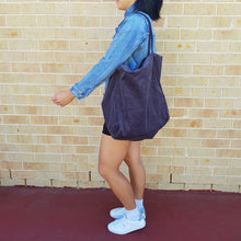 Load image into Gallery viewer, Oversized Tote Grey
