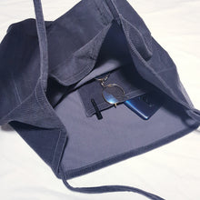 Load image into Gallery viewer, Oversized Tote Grey
