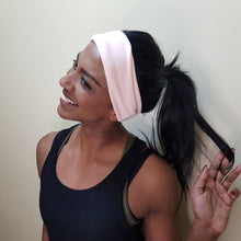 Load image into Gallery viewer, Twisted Headband Pink

