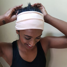 Load image into Gallery viewer, Twisted Headband Pink
