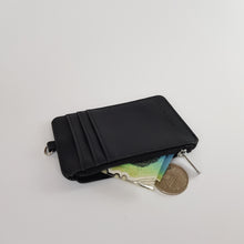 Load image into Gallery viewer, Zip it Up Card Holder Black
